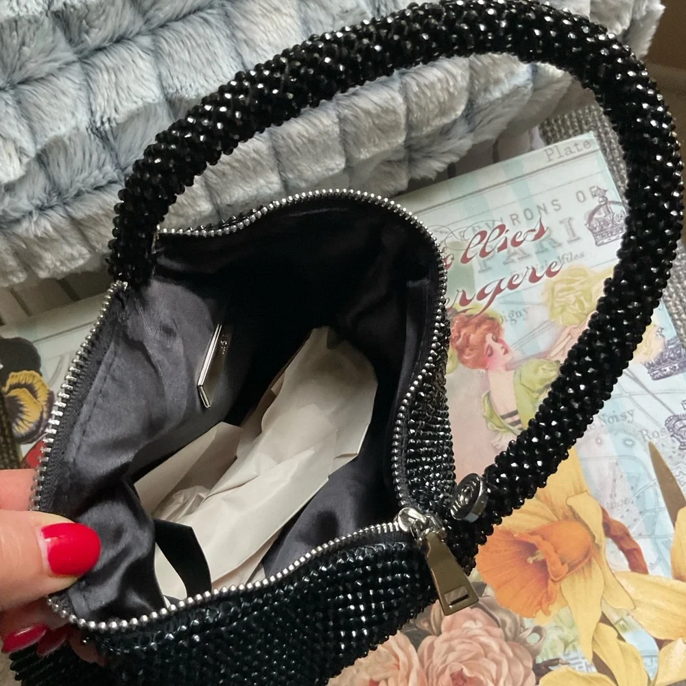 Mesh Sparkle Pouch - Picture 3 of 6